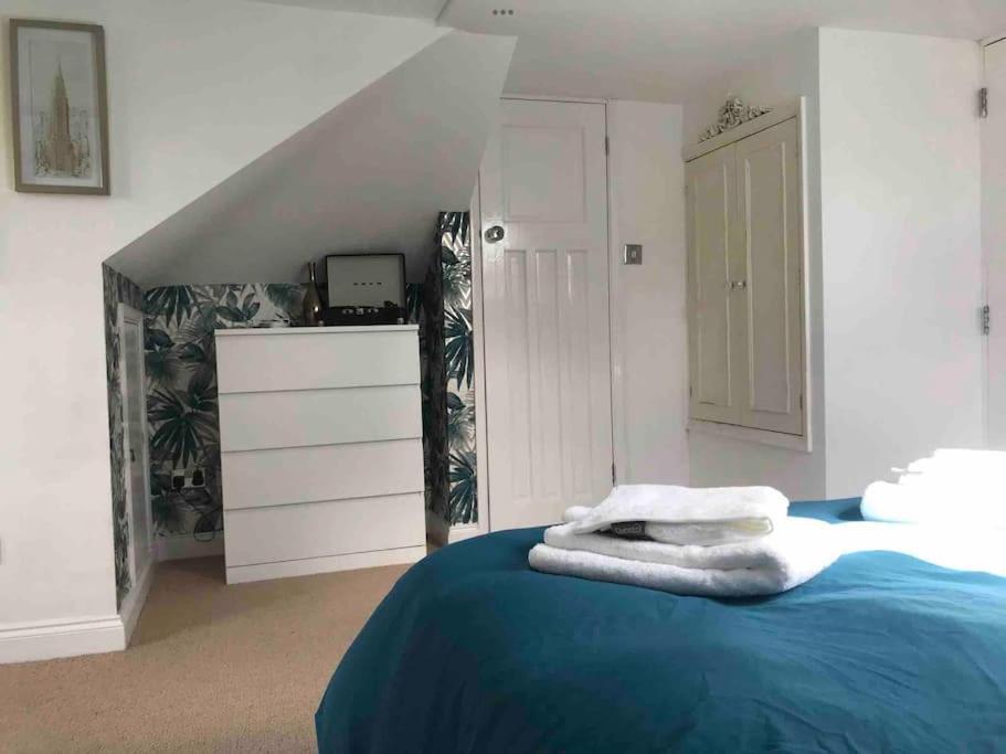 Goodwood Fos 5 Minutes Chichester Sleeps 8 Lavant Exterior foto