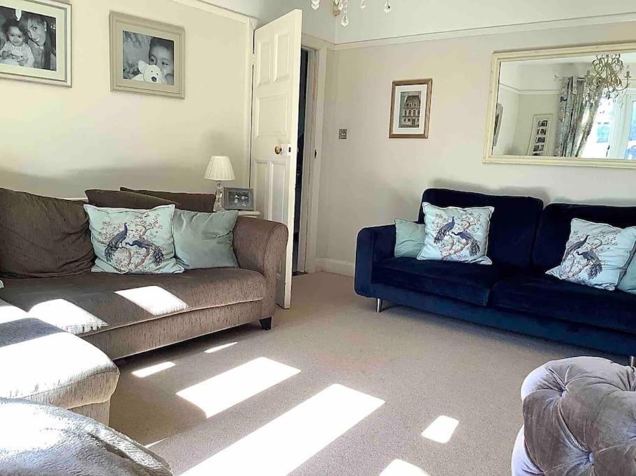 Goodwood Fos 5 Minutes Chichester Sleeps 8 Lavant Exterior foto