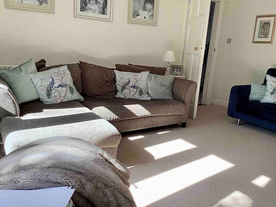 Goodwood Fos 5 Minutes Chichester Sleeps 8 Lavant Exterior foto